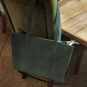 Elegant Portland Leather Tote Bag